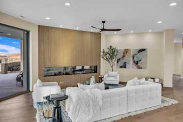 2031 E Cliff Point DR St George, UT 84790 home for sale, MLS#25-259449 - Erika Rogers Photo 5