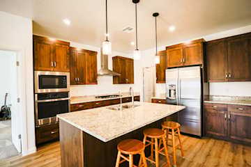 2767 W Vico Way St George, UT 84770 home for sale, MLS#25-267632 - Erika Rogers Photo 4