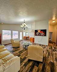 3166 Canyon View DR Santa Clara, UT 84765 home for sale, MLS#25-267666 - Erika Rogers Photo 2