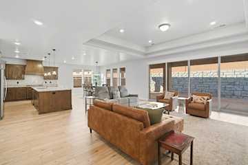 438 W Camino Oso Washington, UT 84780 home for sale, MLS#25-267686 - Erika Rogers Photo 2