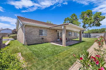 1090 E 700 S #24 St George, UT 84790 home for sale, MLS#25-262276 - Erika Rogers Photo 4