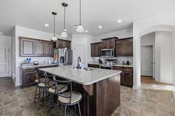 156 E Holly Way Washington, UT 84780 home for sale, MLS#25-267697 - Erika Rogers Photo 5