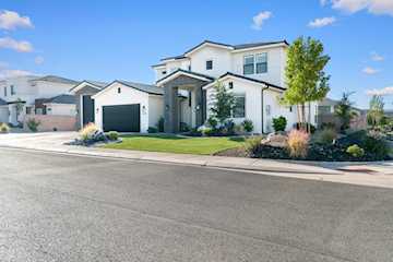 2726 E Ashwood LN St George, UT 84790 home for sale, MLS#25-265585 - Erika Rogers Photo 5