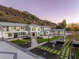 476 E Spring DR Toquerville, UT 84774 home for sale, MLS#25-267703 - Erika Rogers Photo 3