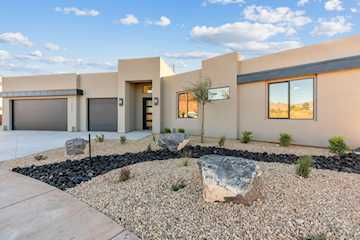 927 S 170  E Ivins, UT 84738 home for sale, MLS#26-267735 - Erika Rogers Photo 3