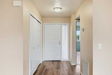 275 S Valley View #J102 St George, UT 84770 condo for sale, MLS#25-267706 - Erika Rogers Photo 2