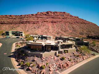 2001 W Greyhawk CIR St George, UT 84770 home for sale, MLS#25-267709 - Erika Rogers Photo 5