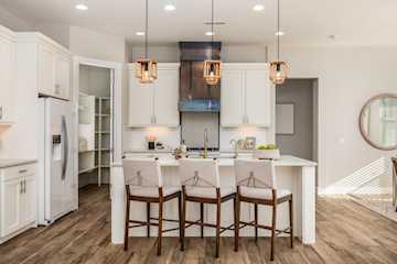 463 W Cougar Way Ivins, UT 84738 home for sale, MLS#26-267724 - Erika Rogers Photo 3