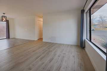 235 S 400  E #14 St George, UT 84770 home for sale, MLS#25-267630 - Erika Rogers Photo 3