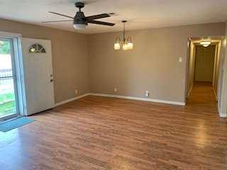 1989 W 1800  N St George, UT 84770 home for sale, MLS#25-260150 - Erika Rogers Photo 3