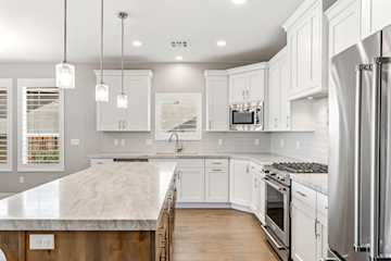 1434 W Shinnecock DR St George, UT 84770 home for sale, MLS#25-267718 - Erika Rogers Photo 2