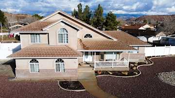 1157 E Chokeberry DR St George, UT 84790 home for sale, MLS#26-267751 - Erika Rogers Photo 3