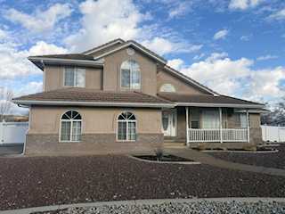 1157 E Chokeberry DR St George, UT 84790 home for sale, MLS#26-267751 - Erika Rogers Photo 2