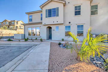 3685 S Brisbane CT St George, UT 84790 home for sale, MLS#26-267785 - Erika Rogers Photo 2