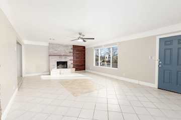 358 W 200  S St George, UT 84770 home for sale, MLS#25-267676 - Erika Rogers Photo 4