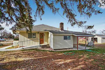 127 E Main ST Summit, UT 84772 home for sale, MLS#26-267789 - Erika Rogers Photo 4