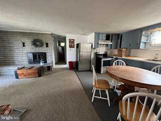  Real Estate for Sale - 13444 Madison Ave in Ocean City Photo 4