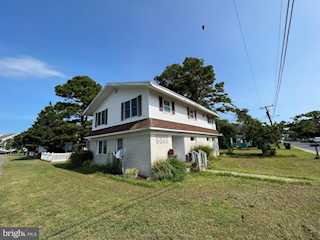  Real Estate for Sale - 13444 Madison Ave in Ocean City Photo 2