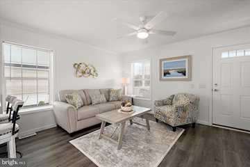  Real Estate for Sale - 12427 Beach Life Ln in Ocean City Photo 3