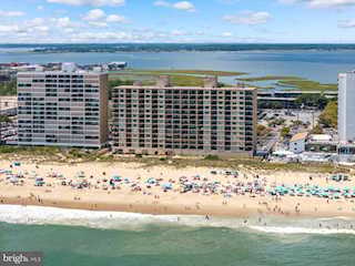 Marigot Beach Real Estate for Sale - 10002 Coastal Hwy #307 in Ocean City Photo 4