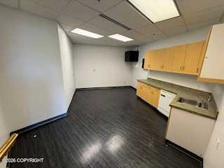 3801 Centerpoint Dr #303 Anchorage, AK 99503 | MLS 26-6161