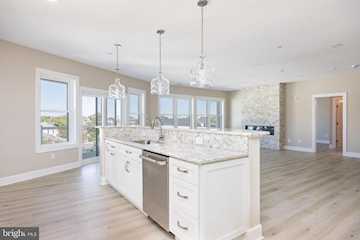Son Rays Villas Real Estate for Sale - 1505 Saint Louis Ave #301 in Ocean City Photo 5