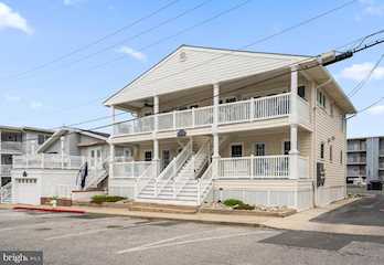 Real Estate for Sale - 6 43rd St in Ocean City Photo 2