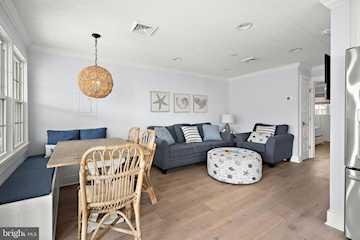  Real Estate for Sale - 6 43rd St in Ocean City Photo 4