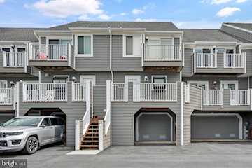 Harbour Island Real Estate for Sale - 405 14th St #22 in Ocean City Photo 3