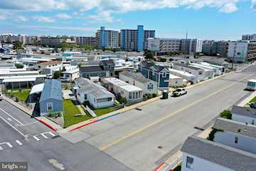  Real Estate for Sale - 120 133rd St in Ocean City Photo 2