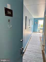 Marshall Inn Real Estate for Sale - 11 62nd St #316 in Ocean City Photo 5