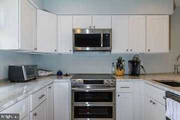 Admirals Bridge Real Estate for Sale - 40118 N Carolina Ave in Fenwick Island Photo 3