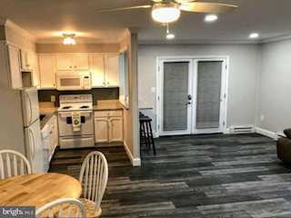 Sunset Six Real Estate for Sale - 322 Sunset Dr #5 in Ocean City Photo 3