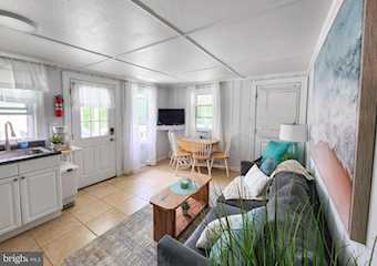 Parrot Bay Real Estate for Sale - 205 5th St #41 in Ocean City Photo 5
