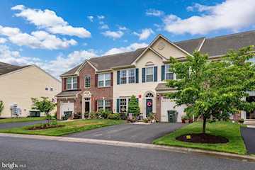  Real Estate for Sale - 508 Sunlight Ln #2 in Berlin Photo 3