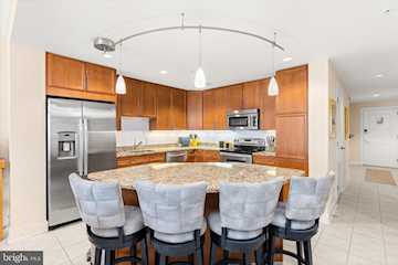 Gateway Grand Real Estate for Sale - 2 48th St in Ocean City Photo 5