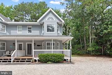 Garfield Station Real Estate for Sale - 422B Garfield Parkway in Bethany Beach Photo 3