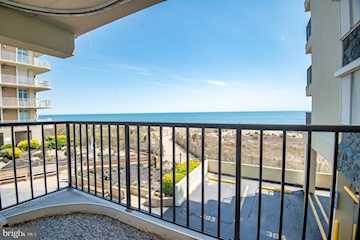Waikiki Real Estate for Sale - 1 142nd St #A106 in Ocean City Photo 2
