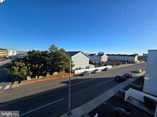 Summer Winds Real Estate for Sale - 417 Robin Dr #B301 in Ocean City Photo 3