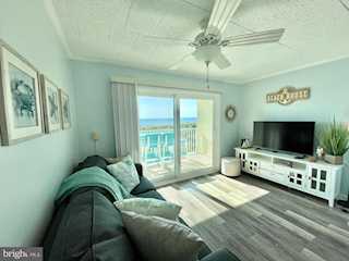 Cara Mar Real Estate for Sale - 12305 Wight St #102 in Ocean City Photo 5