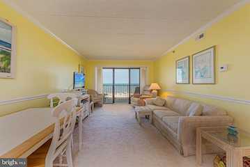 Waikiki Real Estate for Sale - 1 142nd St #203 in Ocean City Photo 4