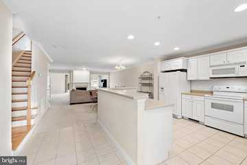 Ocean Village At Old Real Estate for Sale - 9701 Village Ln #5 in Ocean City Photo 5