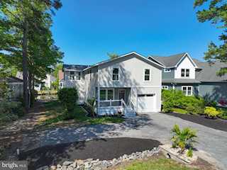  Real Estate for Sale - 8 Grand Port Rd in Ocean Pines Photo 4