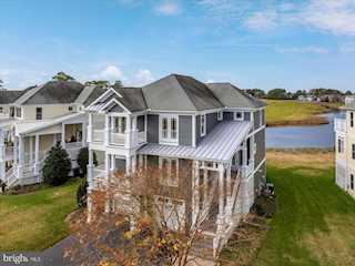  Real Estate for Sale - 11468 Maid At Arms Ln in Berlin Photo 2