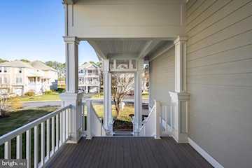  Real Estate for Sale - 11468 Maid At Arms Ln in Berlin Photo 4