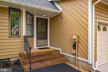 Marlin Cove Real Estate for Sale - 106 120th St #406 in Ocean City Photo 4