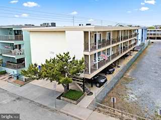 Sunset South Real Estate for Sale - 10 68th St #1 in Ocean City Photo 5
