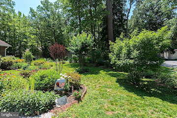  Real Estate for Sale - 151 Sandyhook Rd in Ocean Pines Photo 2