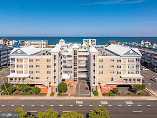 Seaside Retreat Real Estate for Sale - 13700 Coastal Hwy #202 in Ocean City Photo 3