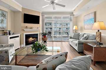 Seaside Retreat Real Estate for Sale - 13700 Coastal Hwy #202 in Ocean City Photo 5